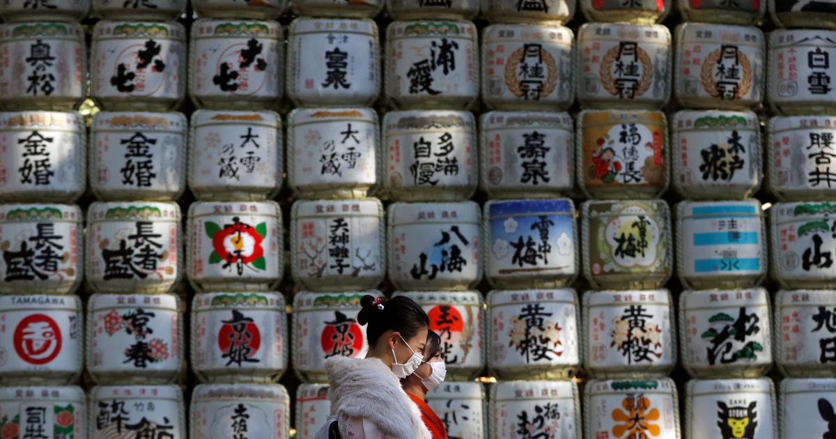 Tokyo asks restaurants to continue shortened hours until mid-September -  The Japan Times